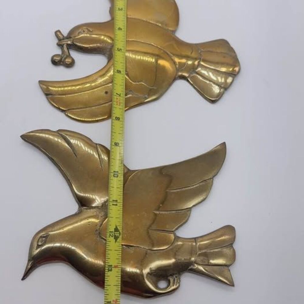 Vintage Brass Flying Birds Wall Decor Set of 3 Mid Century Peace Dove - Picture 2 of 7